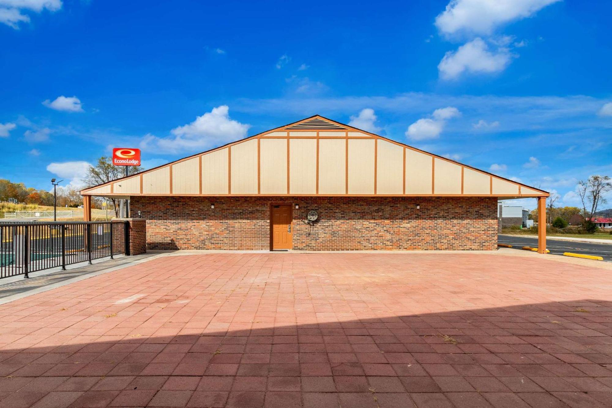 Cornersville Econo Lodge מראה חיצוני תמונה