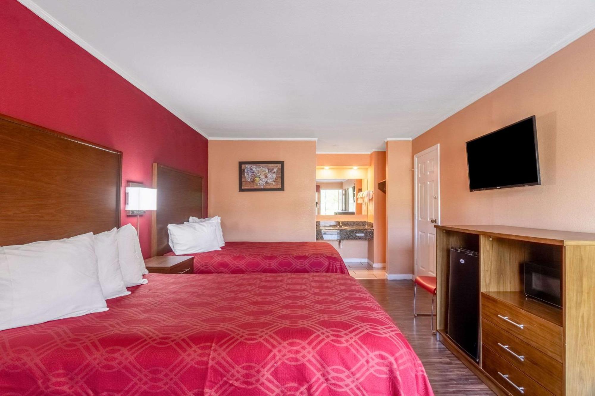 Cornersville Econo Lodge מראה חיצוני תמונה