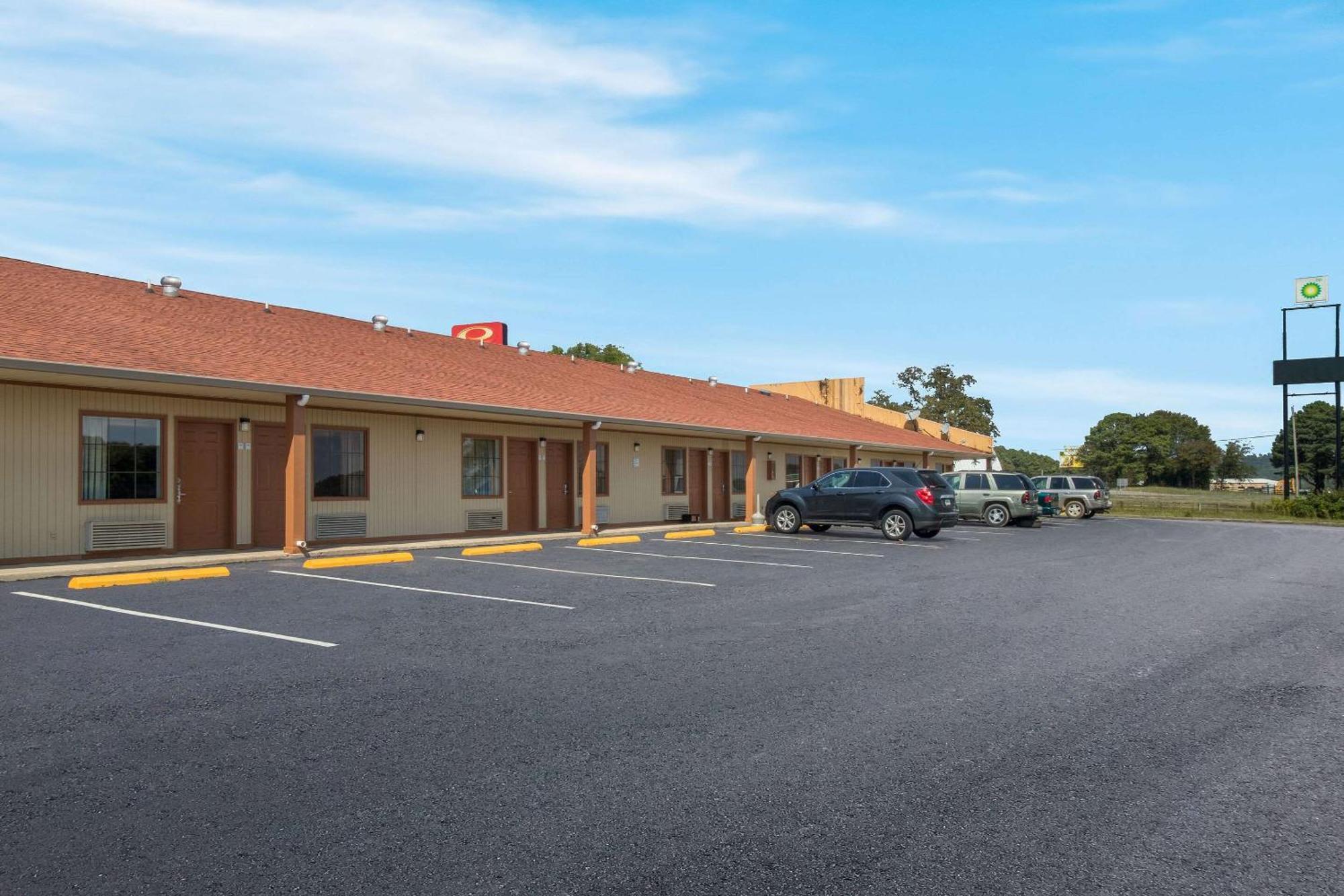 Cornersville Econo Lodge מראה חיצוני תמונה