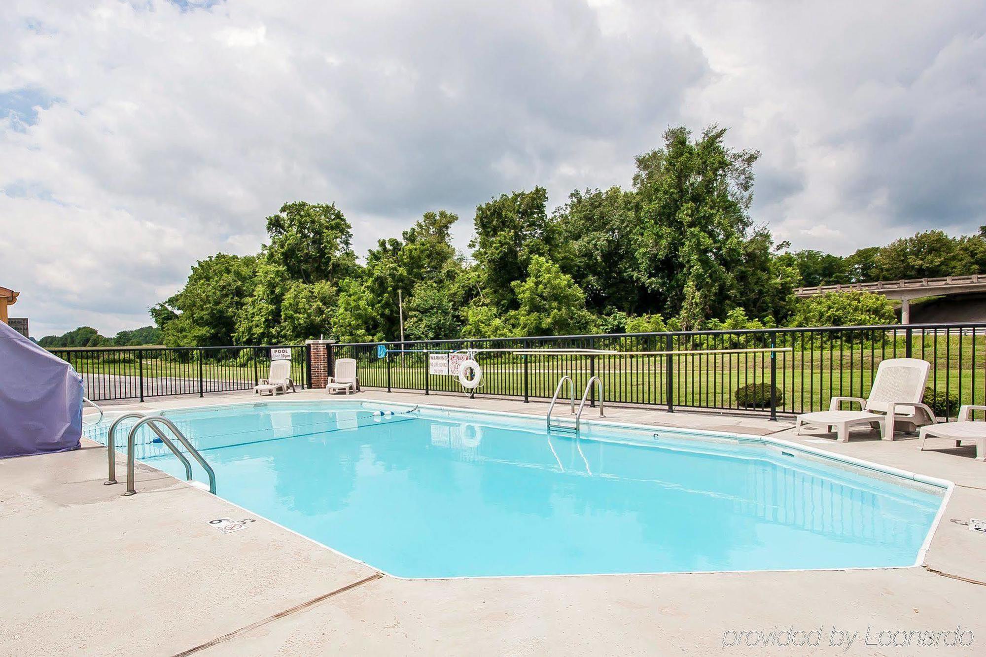 Cornersville Econo Lodge מראה חיצוני תמונה